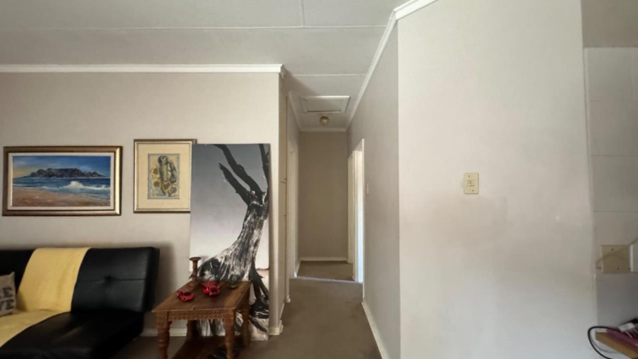 2 Bedroom Property for Sale in Rhodesdene Northern Cape